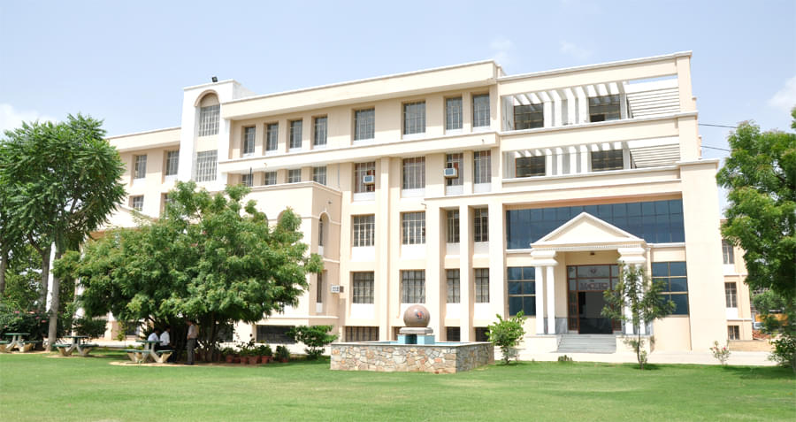 Maharishi Arvind College of Engineering and Research Center Jaipur Campus photo 1