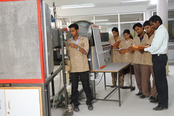 Mahendra Institute of Engineering and Technology Namakkal Labs photo 4