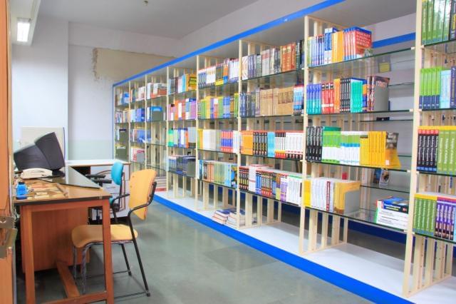 Humera Khan Institute of Management Studies and Research Mumbai Library photo 1