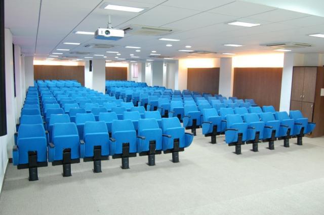 Humera Khan Institute of Management Studies and Research Mumbai Campus photo 4