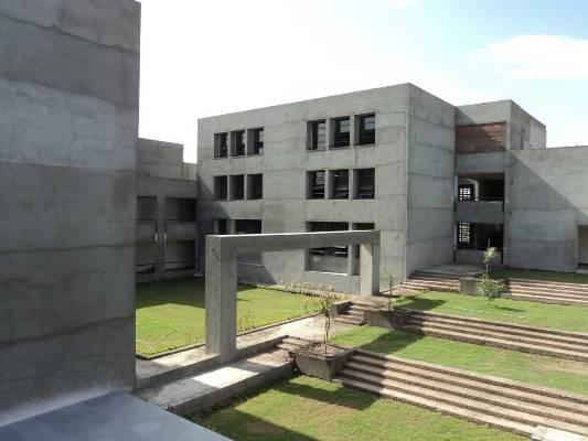 Shri Labhubhai Trivedi Institute of Engineering & Technology Rajkot Campus photo 1