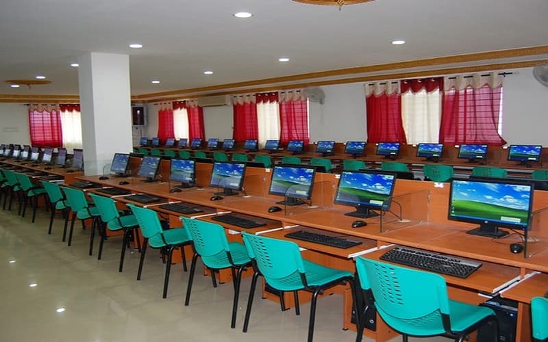 Varuvan Vadivelan Institute of Technology Dharmapuri Facility photo 1