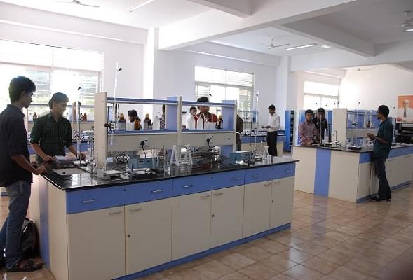 DSATM Bangalore Lab photo 1