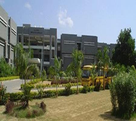 A. D. Patel Institute of Technology Vallabh Vidyanagar Academic Building photo 2
