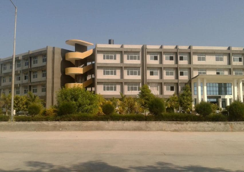 Merchant Engineering College Mehsana campus photo 6