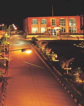 Rayat & Bahra Institute of Engineering and BioTechnology Mohali Academic Building photo 2