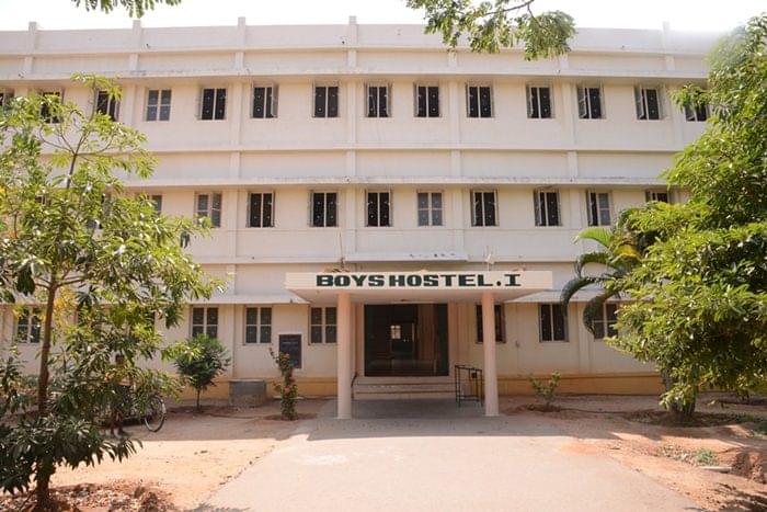 VSB Engineering College Karur Academic Building photo 4