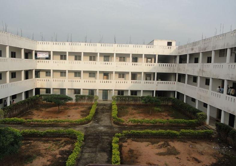 West Godavari Institute of Science and Engineering Tadepalligudem Campus photo 2