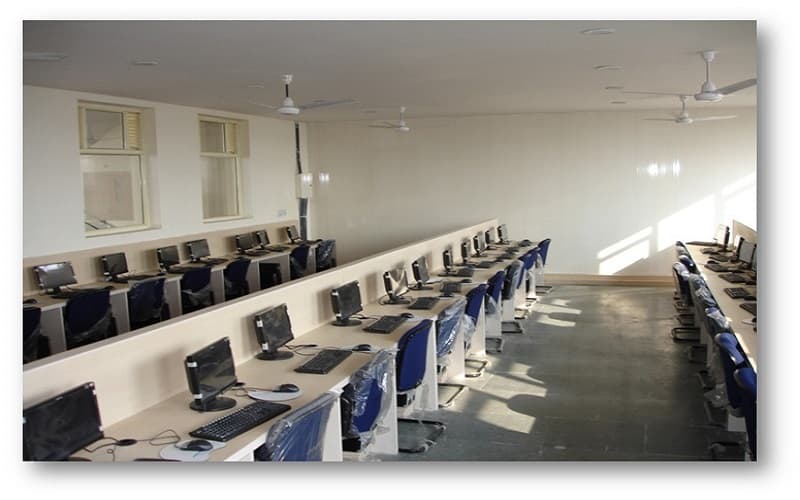 World Institute of Technology Gurgaon Labs photo 2