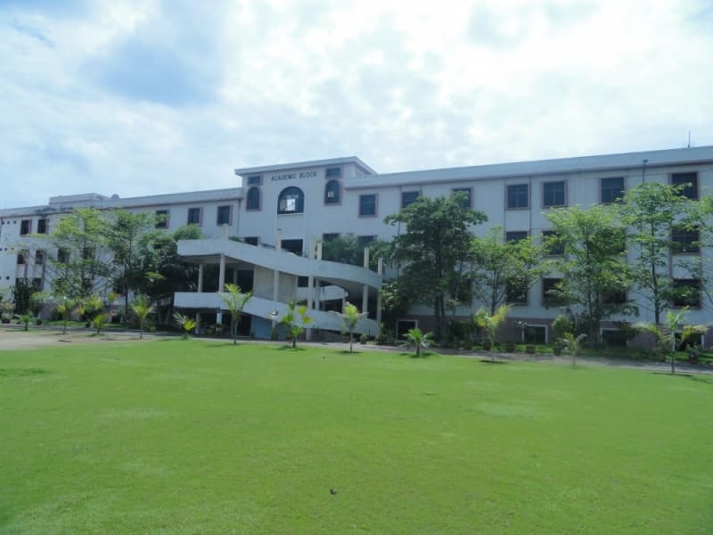 Vivekananda Institute of Technology & Science Karimnagar Academic Building photo 4