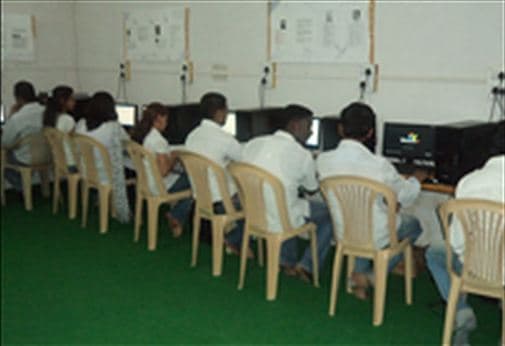 Nagnathappa Halge Engineering College Beed Infrastructure photo 2