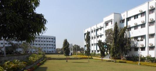 JSPM Narhe Academic Building photo 1