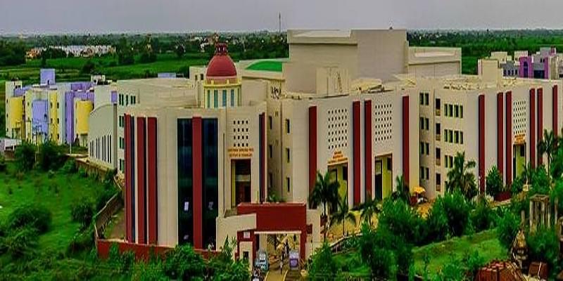 Chhotubhai Gopalbhai Patel Institute of Technology, Uka Tarsadia University Bardoli Academic Building photo 6