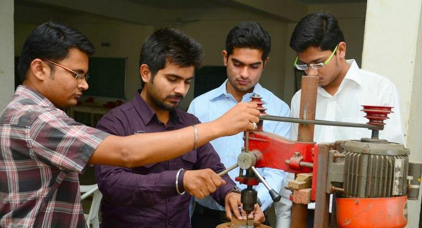 Jhulelal Institute of Technology Nagpur Laboratory photo 2