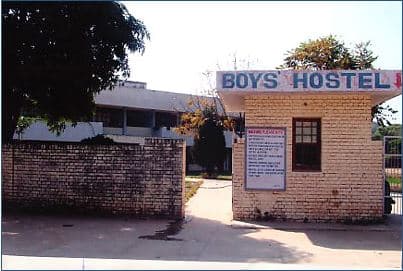 Sri Guru Gobind Singh College of Pharmacy Chandigarh hostel photo 4