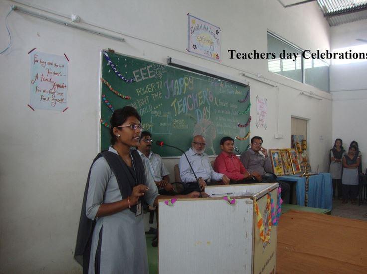 Prof Ram Meghe College of Engineering and Management Amravati Fest photo 4