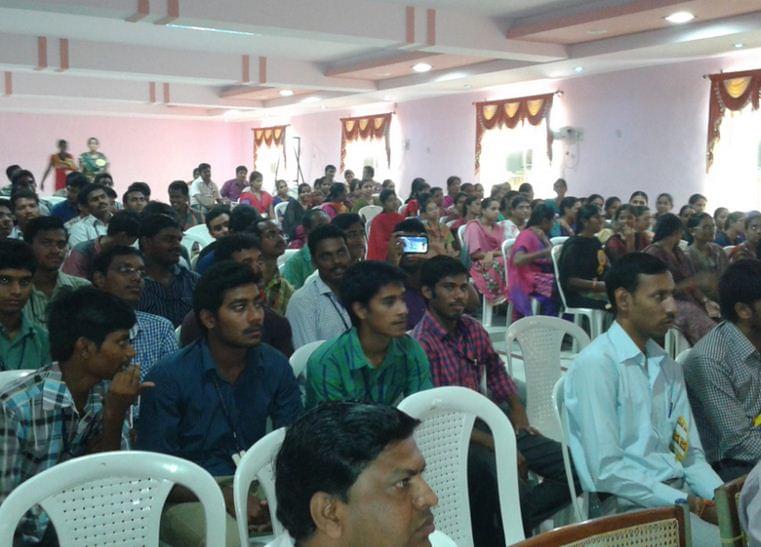 Sri Mittapalli College of Engineering Guntur Auditorium photo 2