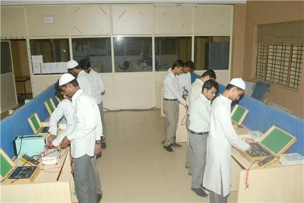 Jamia Institute of Engineering and Management Studies Nandurbar Infrastructure photo 9