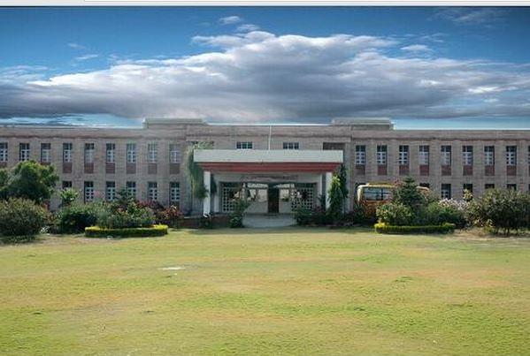 Shrinathji Institute of Technology and Engineering Rajsamand Infractructure photo 1