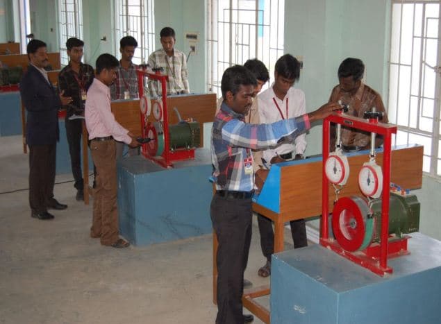 Chendhuran College of Engineering and Technology Pudukkottai Labs photo 4