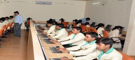 Sanjaybhai Rajguru Education Zone Rajkot Facility photo 4