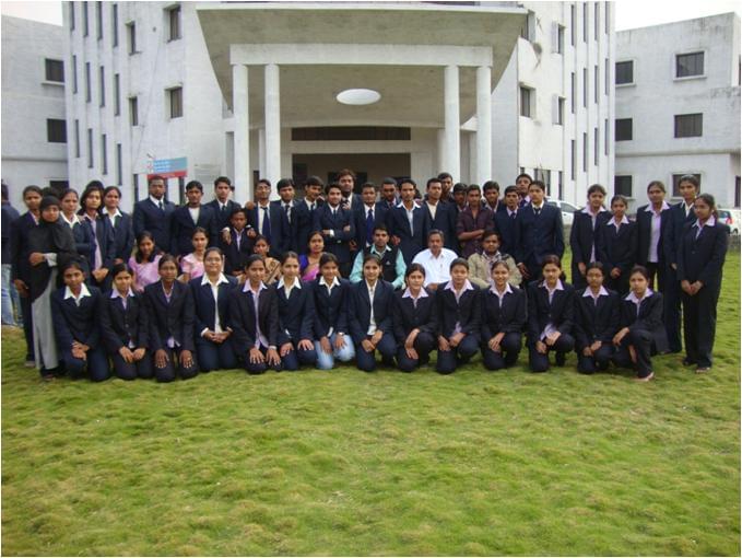 Pankaj Laddhad Institute of Technology and Management Studies Buldhana Campus photo 3