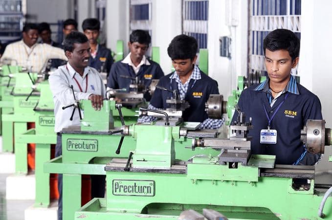 SBM College of Engineering and Technology Dindigul Lab Facility photo 1