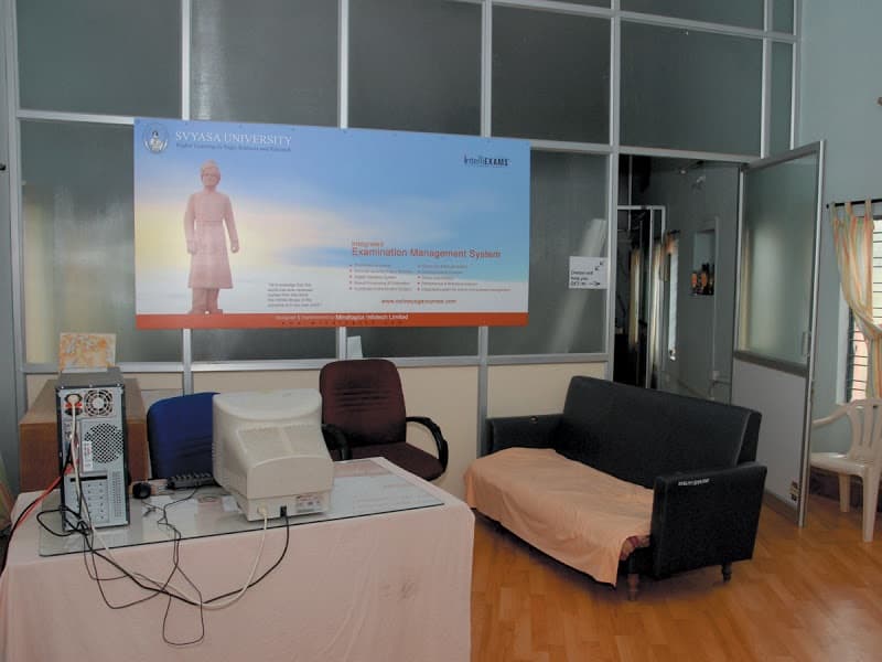 S-VYASA University University Academic Building photo 2