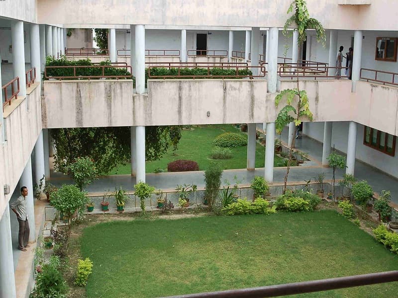 HNGU Academic Building photo 8