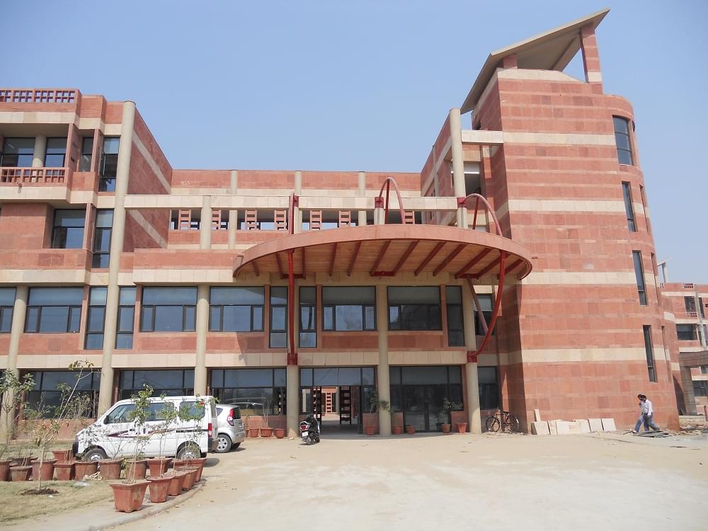 State Institute of Fashion Design Rohtak Buildings photo 1