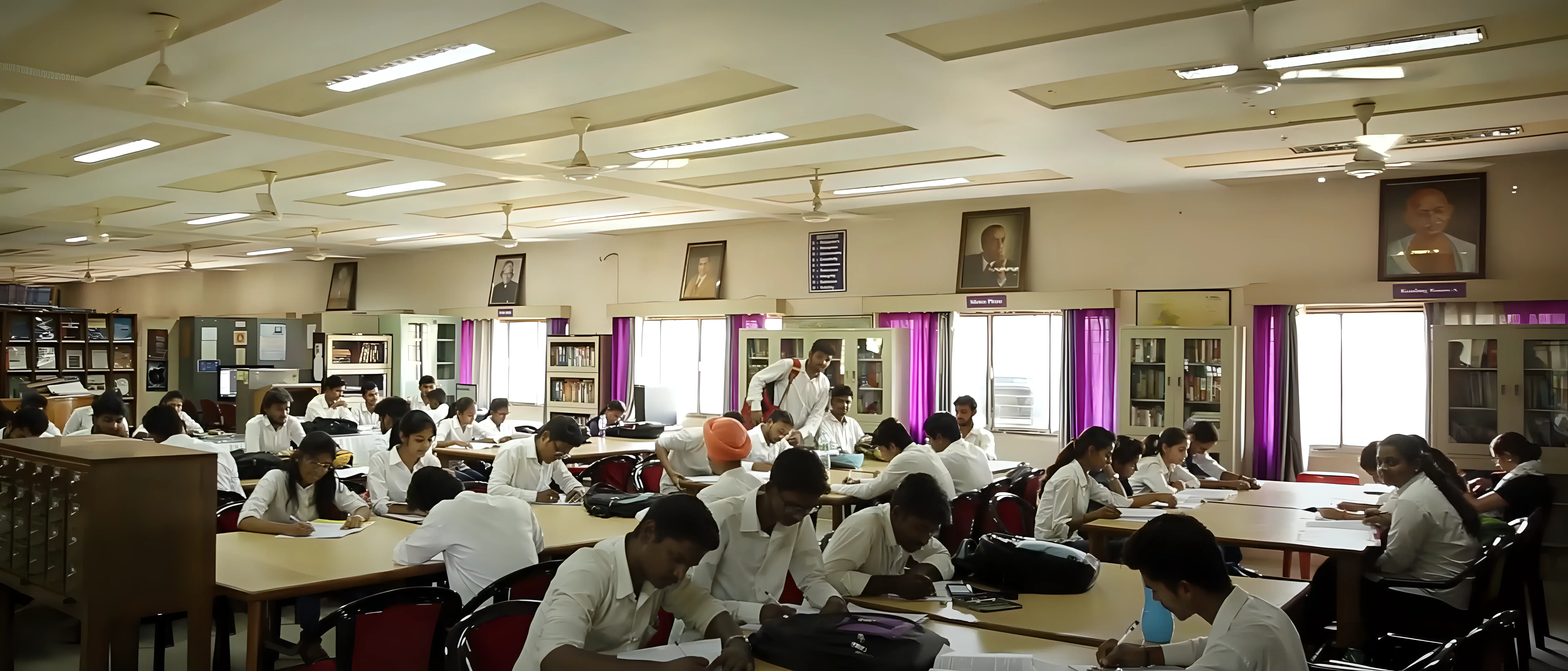 Mahatma Gandhi Mission's College of Engineering Nanded Library photo 2