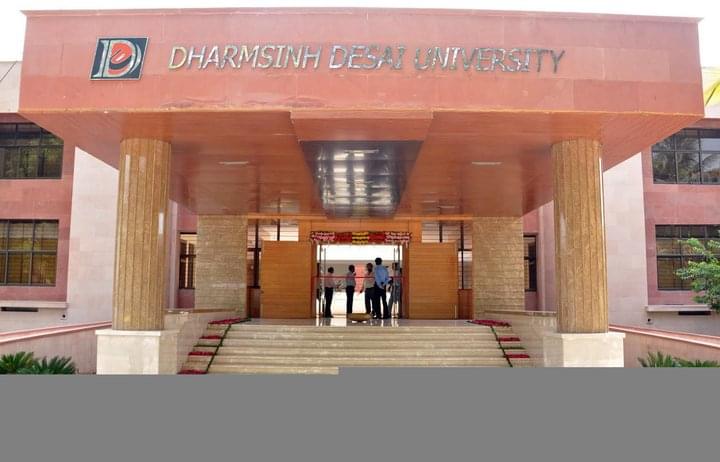 Dharmsinh Desai University Nadiad Buildings photo 4