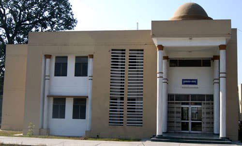 Uttarakhand Sanskrit University Haridwar Buildings photo 1