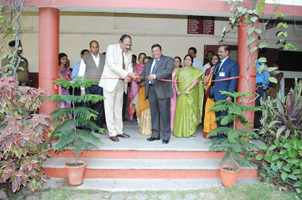 Hislop College Nagpur Academic Building photo 4