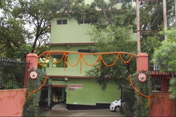 JBLC, Jnanadabhiram Barooah Law College,J.B. Law College Guwahati Academic Building photo 1