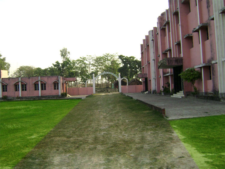 Dr SM Naqui Imam Dental College and Hospital Darbhanga Campus photo 1