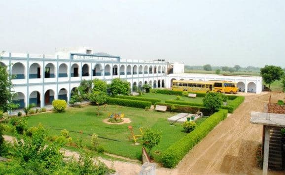 BR College of Education Mahendragarh Academic Building photo 1