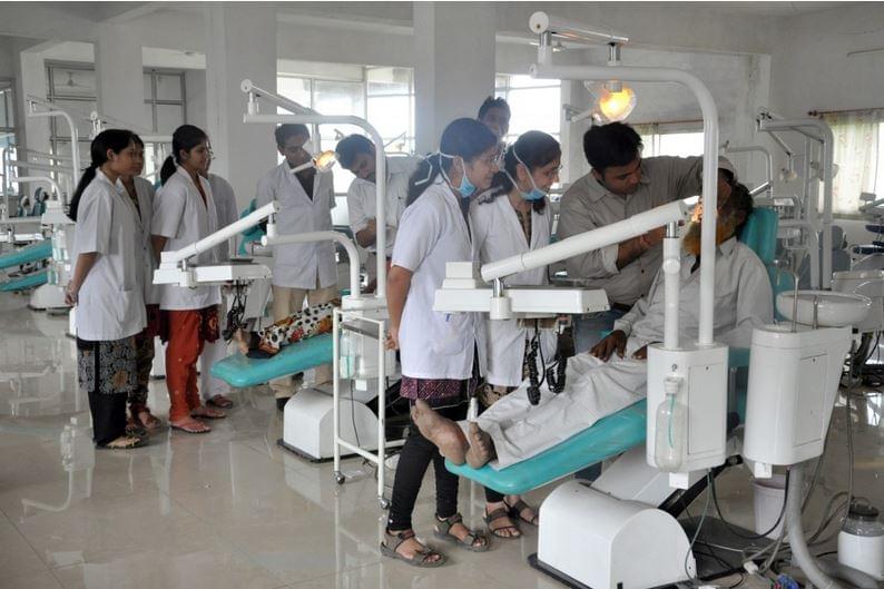 Guru Gobind Singh College of Dental Science and Research Centre Burhanpur Infrastructure photo 1