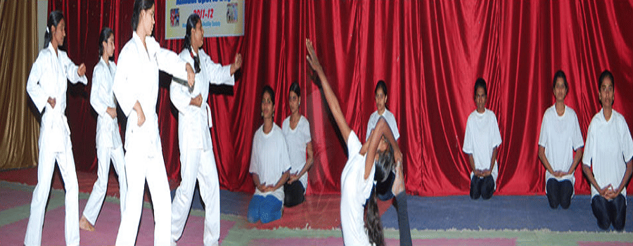 Raja Bahadur Venkat Rama Reddy Women's College Hyderabad Campus photo 4
