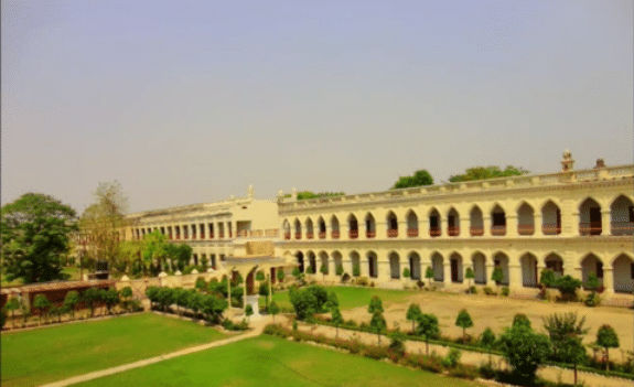 Shri Jai Narain Misra PG College Campus photo 5
