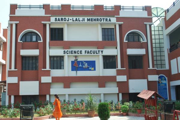 Sadanlal Savaldas Khanna Girls Degree College Allahabad Academic Building photo 2