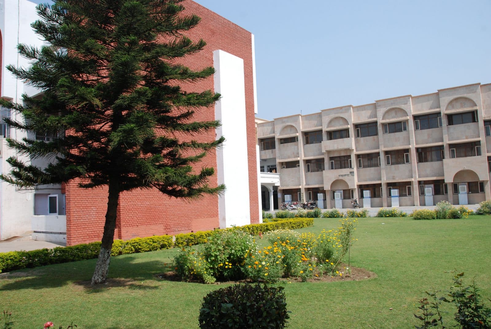 Institute of Mass Communication and Media Technology Kurukshetra Campus photo 1