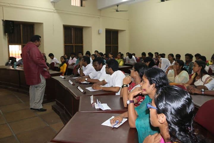 St. Albert's College Ernakulam Campus photo 2