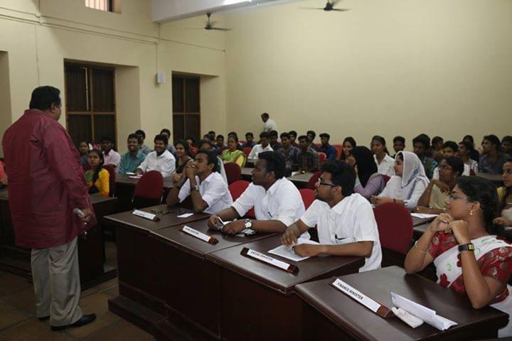 St. Albert's College Ernakulam Campus photo 4