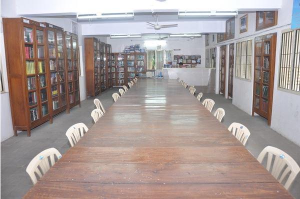 Sarvajanik College of Law Surat Infrastructure photo 1