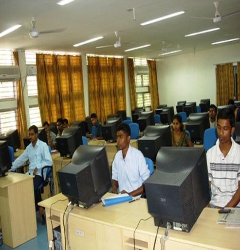 RIE Bhubaneswar Campus Facility photo 1