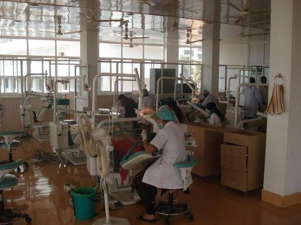 Azeezia Dental College Kollam Facility photo 2