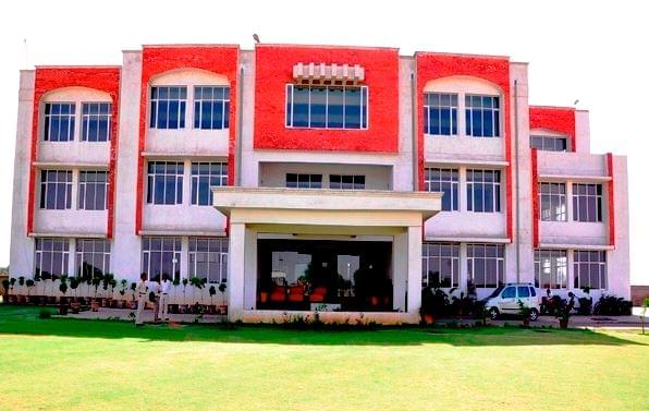 Smt Shanti Devi Law College Rewari Academic Building photo 2