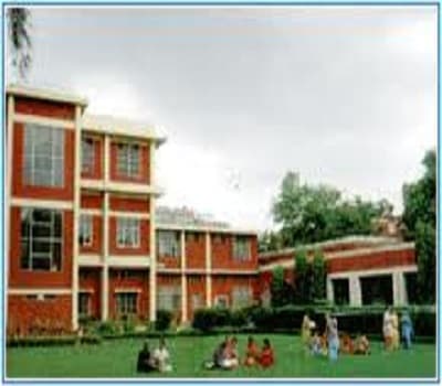 Central Women's College of Education Lucknow Academic Building photo 4