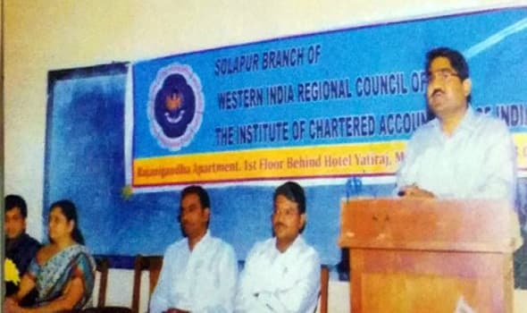 DAV Velankar College of Commerce Solapur Festival photo 6